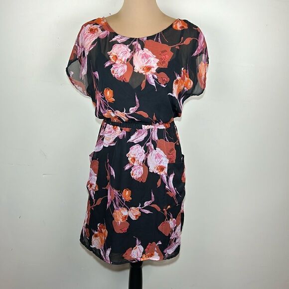 (3/$15) XHILARATION floral dress size large - Picture 1 of 10